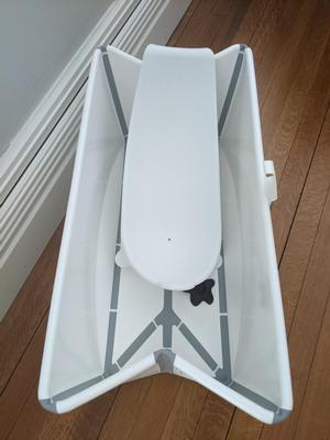 Stokke Flexi Bath Tub Bundle ($15)